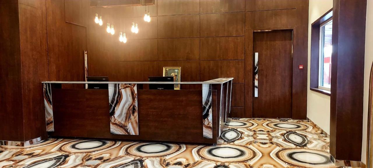 Hotel Madhuban Silvassa Eksteriør billede